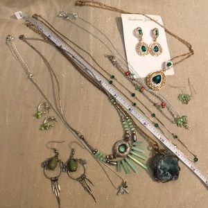 🛍GRAB BAG JEWELRY - GREEN!